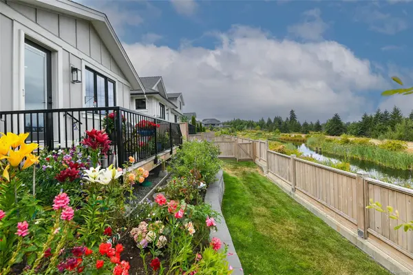 Courtenay, BC V9N 0H2,4098 Buckstone Rd #105