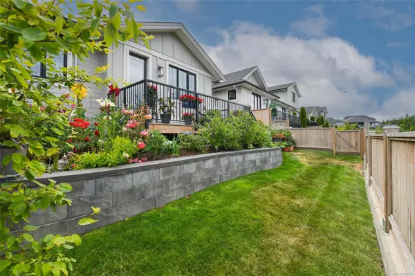 Courtenay, BC V9N 0H2,4098 Buckstone Rd #105