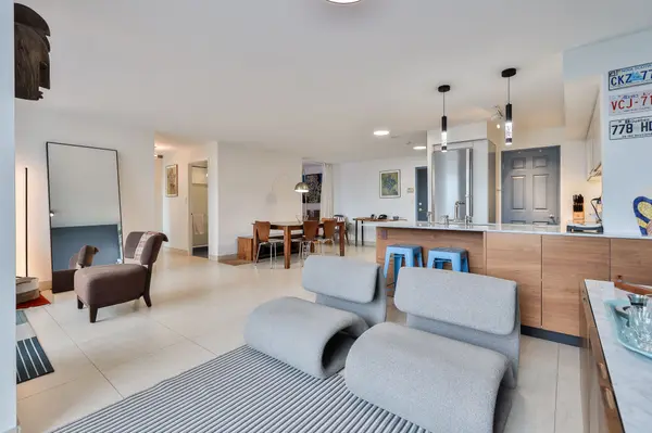 230 King ST E #PH18, Toronto C08, ON M5A 1K5