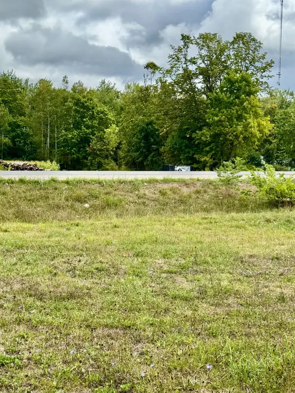 Selwyn, ON K0L 1H0,2260 Buckhorn Road N/A