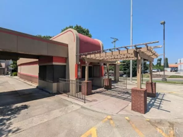 Lynchburg, VA 24502,2901 Candlers Mountain RD