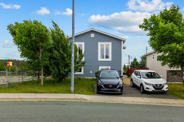 22 Montclair Street, Mount Pearl, NL A1N4N9