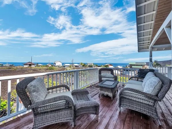 88-1543 ELIMA AVE, Captain Cook, HI 96704