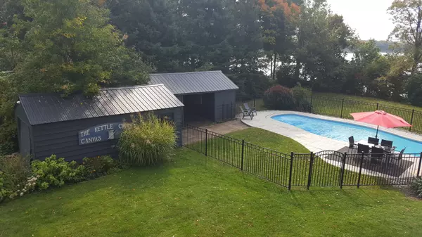 Thames Centre, ON N0M 2P0,20979 Lakeside DR