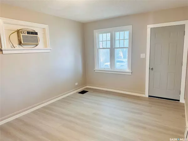 Regina, SK S4P 1J4,1705 Quebec STREET