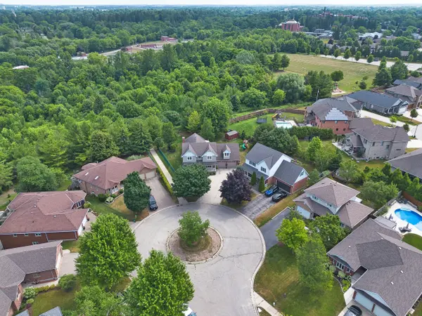 Stratford, ON N4Z 1H5,57 Mc Queen CT