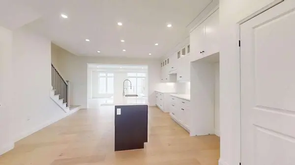 6 Kay CRES, Guelph, ON N1L 1H1