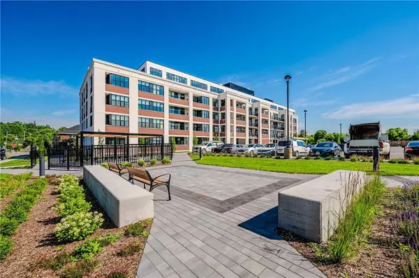 Guelph, ON N1E 0T8,120 Huron ST #528