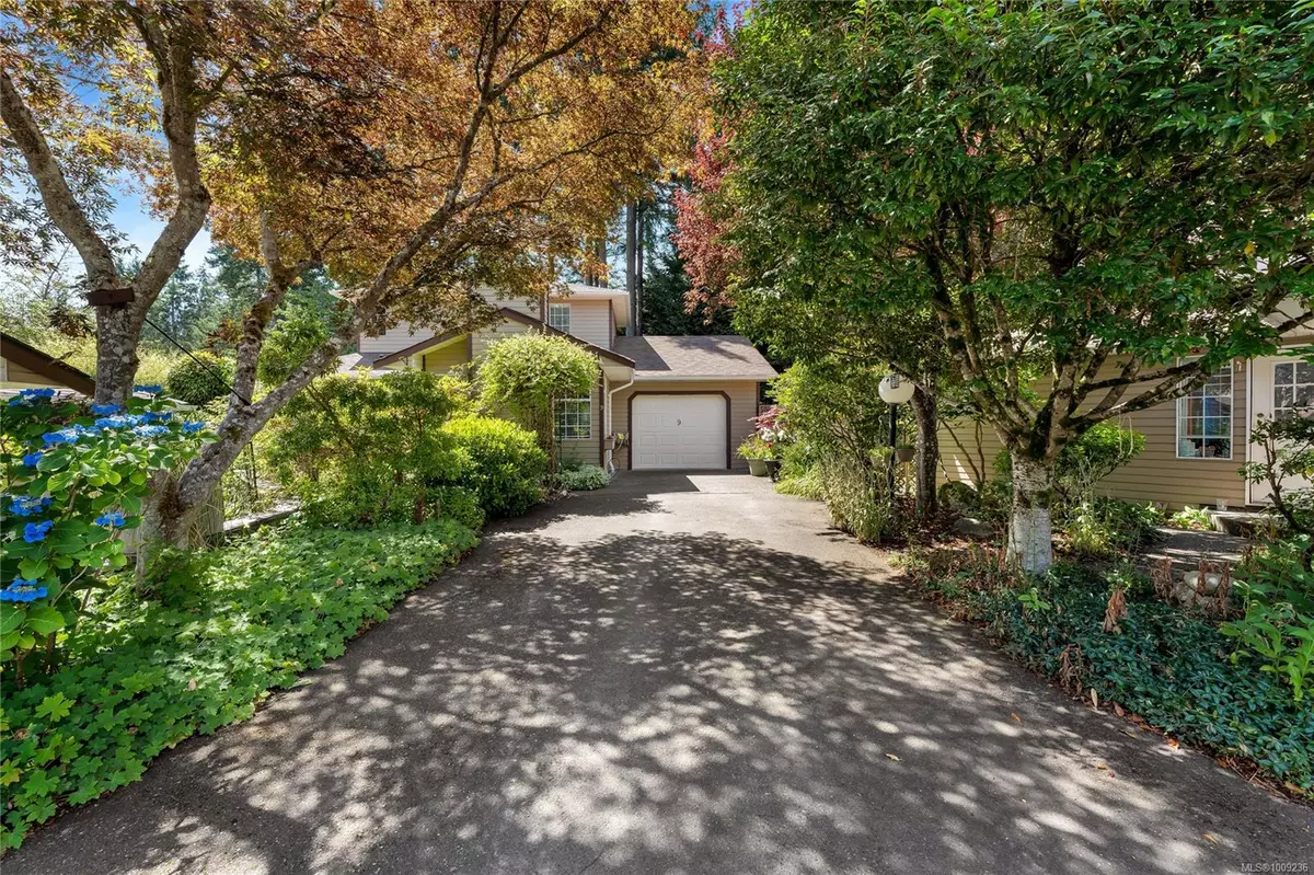 Salt Spring, BC V8K 2V1,124 Valhalla Rd #9