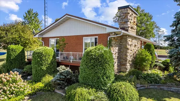 Alfred And Plantagenet, ON K0B 1J0,1835 Ch. du Traversier ST N