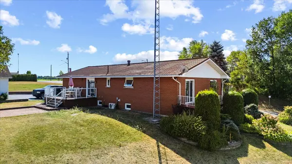 Alfred And Plantagenet, ON K0B 1J0,1835 Ch. du Traversier ST N