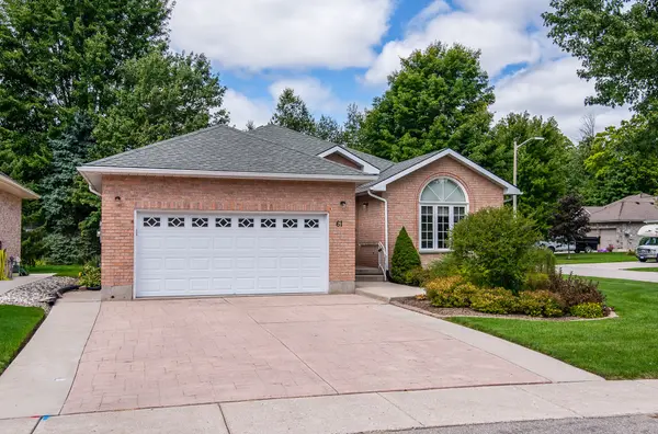 61 Church ST, Huron East, ON N0K 1W0