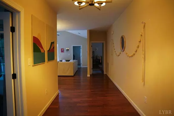 Lynchburg, VA 24502,305 Capstone DR