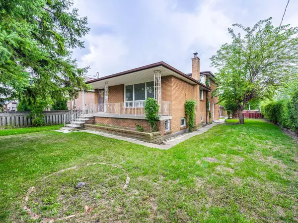 Toronto E04, ON M1K 4K7,30 Huntington AVE