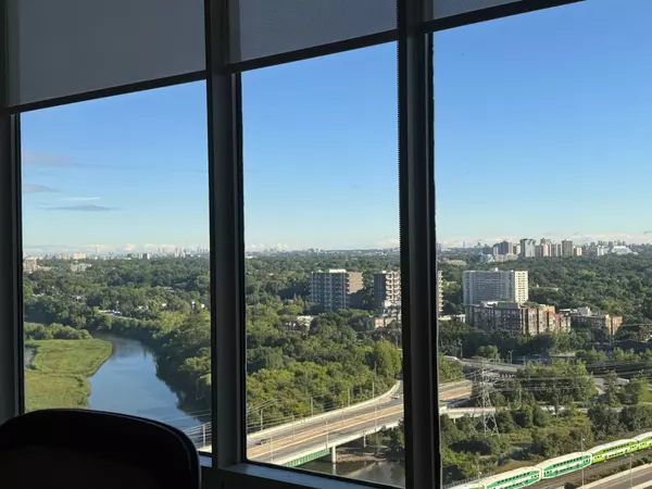 Toronto W06, ON M8V 2Z6,2045 Lake Shore BLVD W #2703