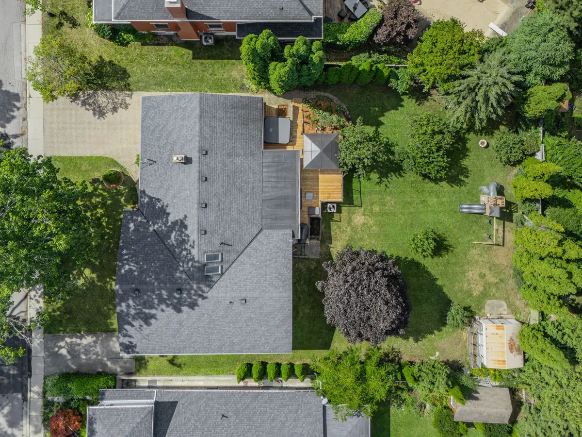 Guelph, ON N1E 2H3,68 Lemon ST