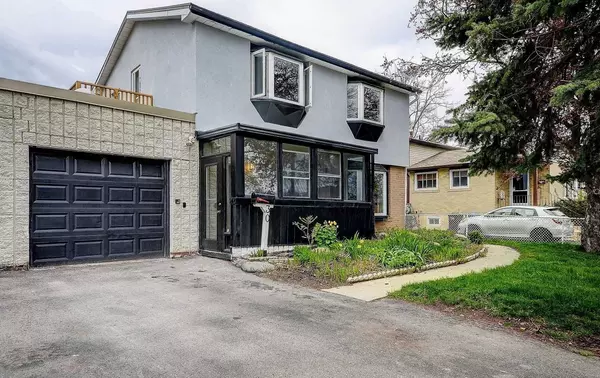 Brampton, ON L6V 2E8,30 Herkley DR