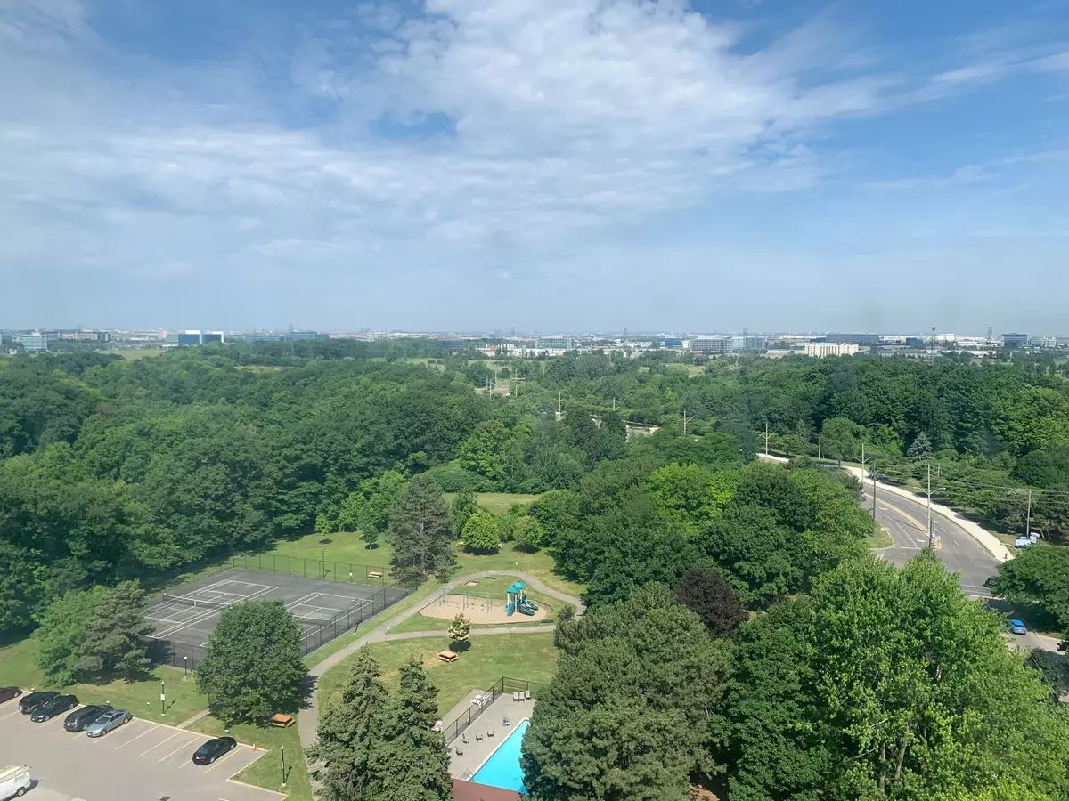 Toronto W08, ON M9C 1Z1,420 Mill RD #1709