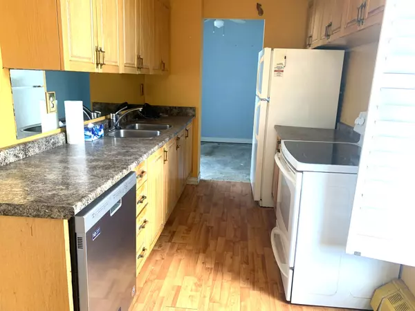 Toronto W08, ON M9C 1Z1,420 Mill RD #1709