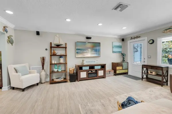 Boca Raton, FL 33487,548 NW 55th St