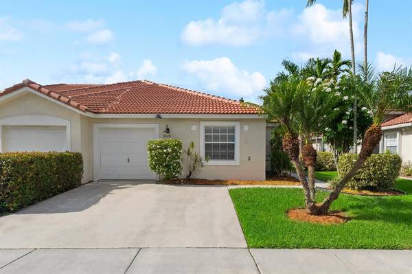 5076 N La Sedona Cir, Delray Beach, FL 33484