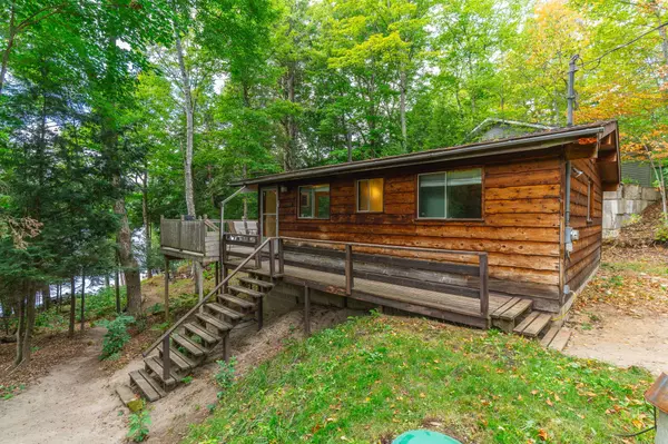 Dysart Et Al, ON K0M 1S0,1005 Nomad RD