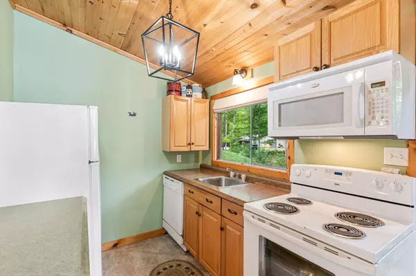 Dysart Et Al, ON K0M 1S0,1005 Nomad RD