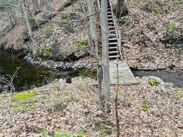 Minden Hills, ON K0M 2K0,1010 Stevens Farm CT