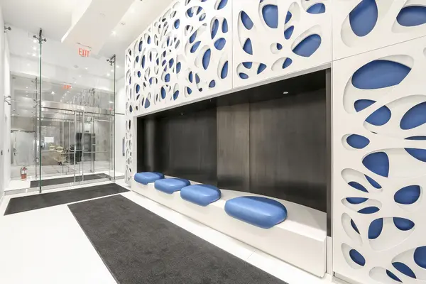 1 Bloor ST E #6508, Toronto C08, ON M4W 0A8