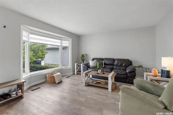 446 Peberdy CRESCENT, Saskatoon, SK S7K 7N3