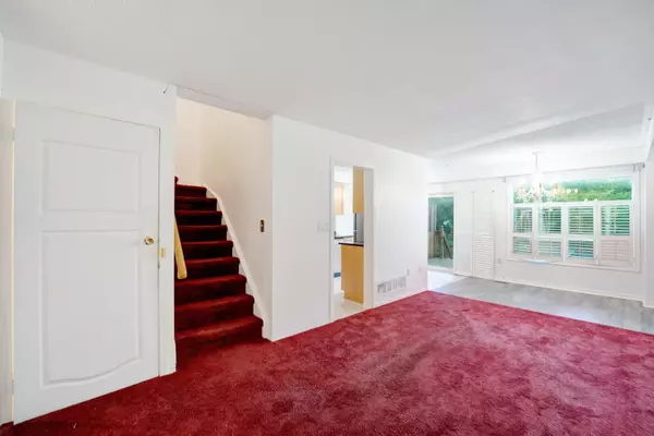 Toronto W10, ON M9W 7E7,73 Mare CRES