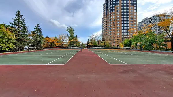 88 Alton Towers CIR #1501, Toronto E07, ON M1V 5C5