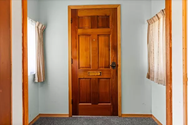 Stratford, ON N5A 1J5,75 Youngs ST