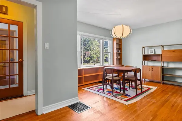 Stratford, ON N5A 1J5,75 Youngs ST