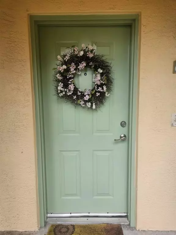 Coral Springs, FL 33067,6336 W Sample Rd #6336