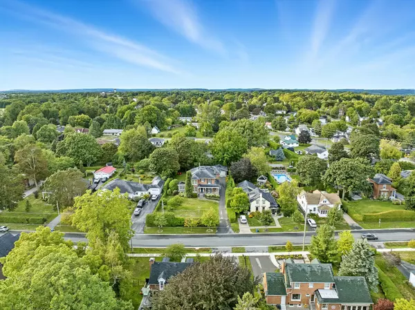 Port Hope, ON L1A 1R1,322 Ridout ST