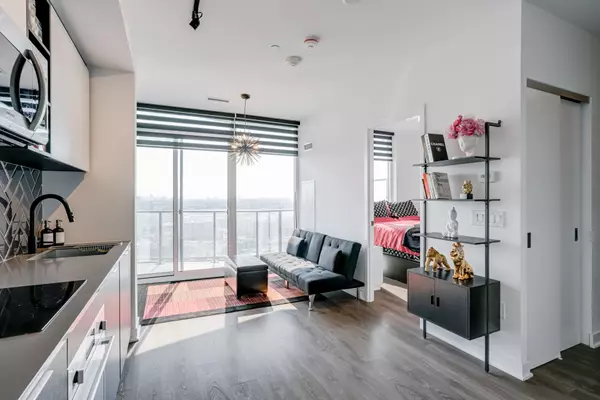 Toronto W08, ON M8Z 0G5,36 Zorra ST #1802