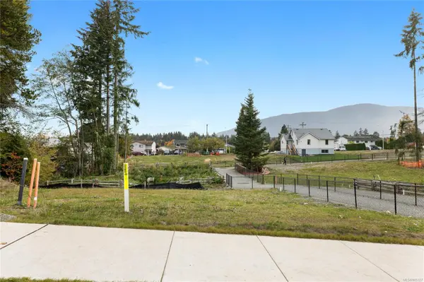 2487 Quill Dr, Nanaimo, BC V9T 3R2