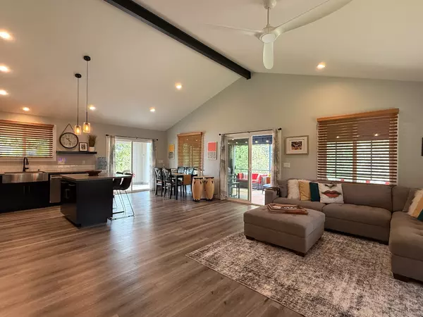 15-1521 8TH AVE, Keaau, HI 96749