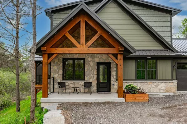 North Dumfries, ON N1R 5S7,1040 Clyde RD