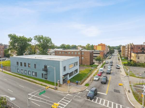 62 Halsted St #2, East Orange City, NJ 07018