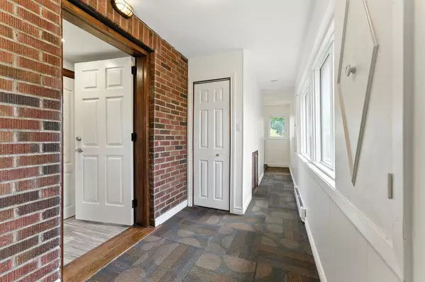 Cambridge, ON N1R 2C1,117 Pollock AVE