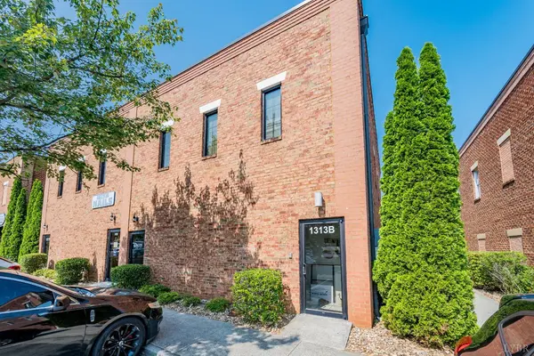 1313 Enterprise, Lynchburg, VA 24502