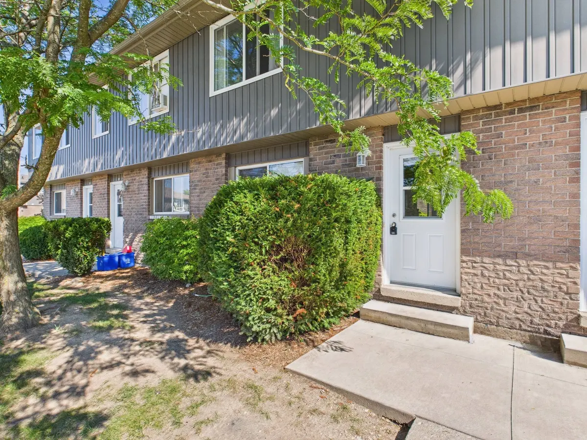 850 Walsh ST #27, Kincardine, ON N2Z 1P1