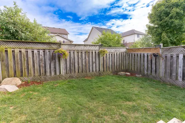 Kitchener, ON N2E 3V1,318 Activa AVE