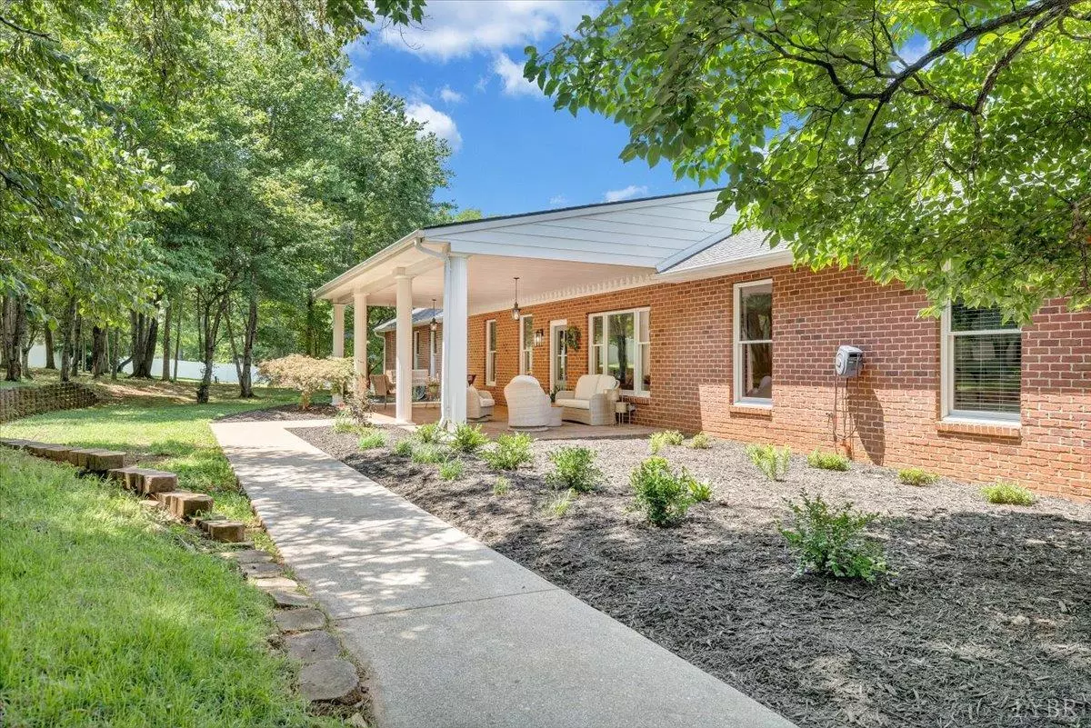 Lynchburg, VA 24502,439 Wiggington