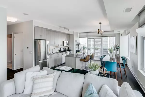 Toronto C10, ON M4S 1A1,68 Merton ST #1308