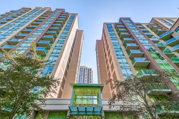 Toronto W08, ON M9A 0A5,9 Michael Power PL #1005