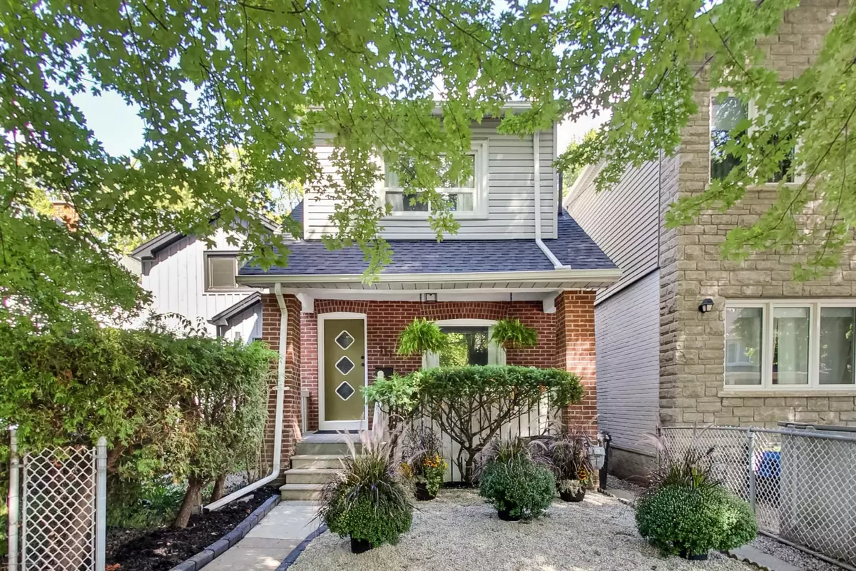 Toronto E01, ON M4J 4V3,111 Parkmount RD