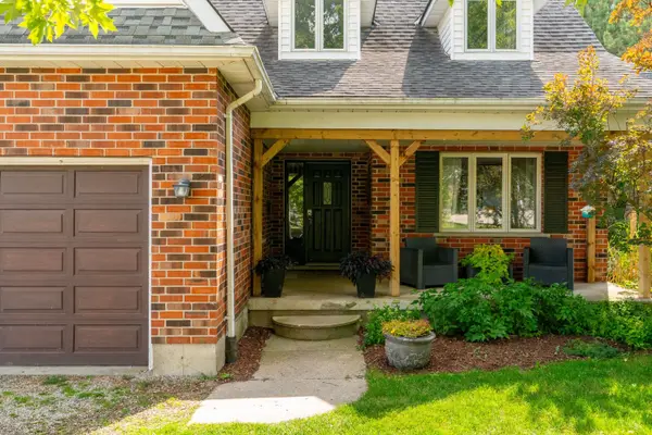 21 Burwell RD, Stratford, ON N5A 7R2